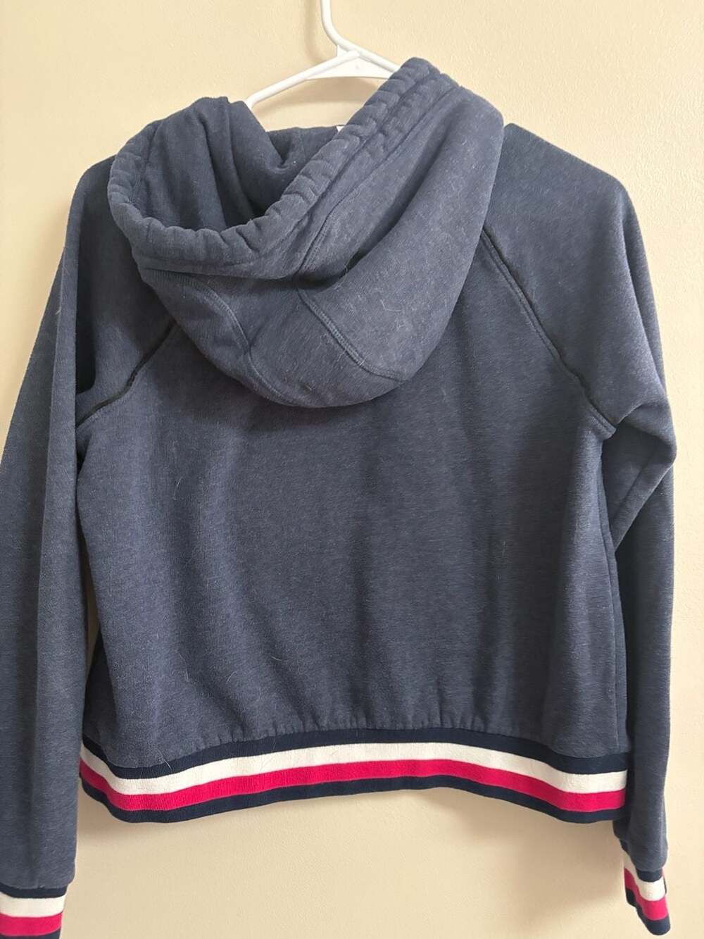 Tommy Hilfiger Sport Women's Navy Blue Cropped Pullover Hoodie with Striped Trim - Picture 5 of 5